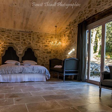 Le Domaine Saint Martin Bed and Breakfast Flassans-sur-Issole Εξωτερικό φωτογραφία