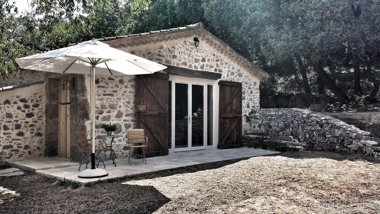 Le Domaine Saint Martin Bed and Breakfast Flassans-sur-Issole Εξωτερικό φωτογραφία